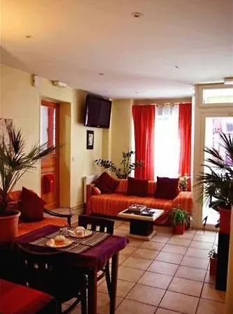 Juliette Hotel 2*